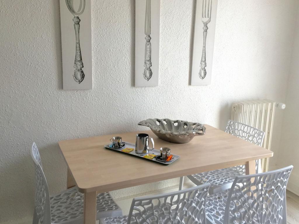 Residence Des Sources Vichy Ruang foto